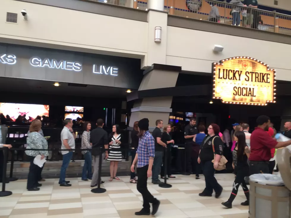 Lucky Strike Social Is Now Open In Crossgates Mall