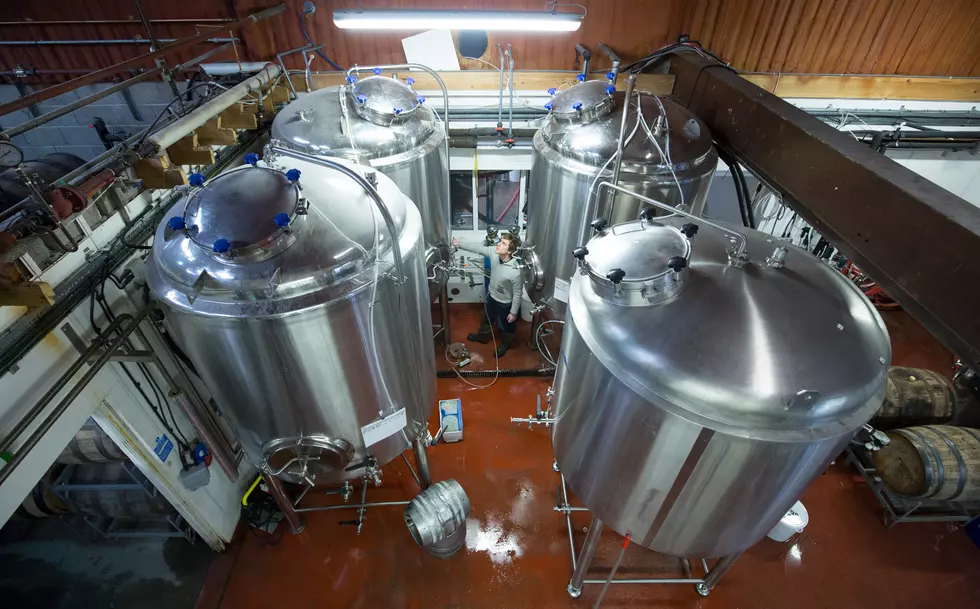 #TOASTTHETANKS Giant Beer Fermentation Tanks Begin Their Float Down the Erie Canal