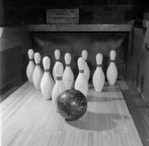 One of the Last Remaining Capital Region Bowling Alleys Closing