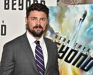 You Can Meet Karl Urban &#038; Tour The Star Trek Set This Month in NY