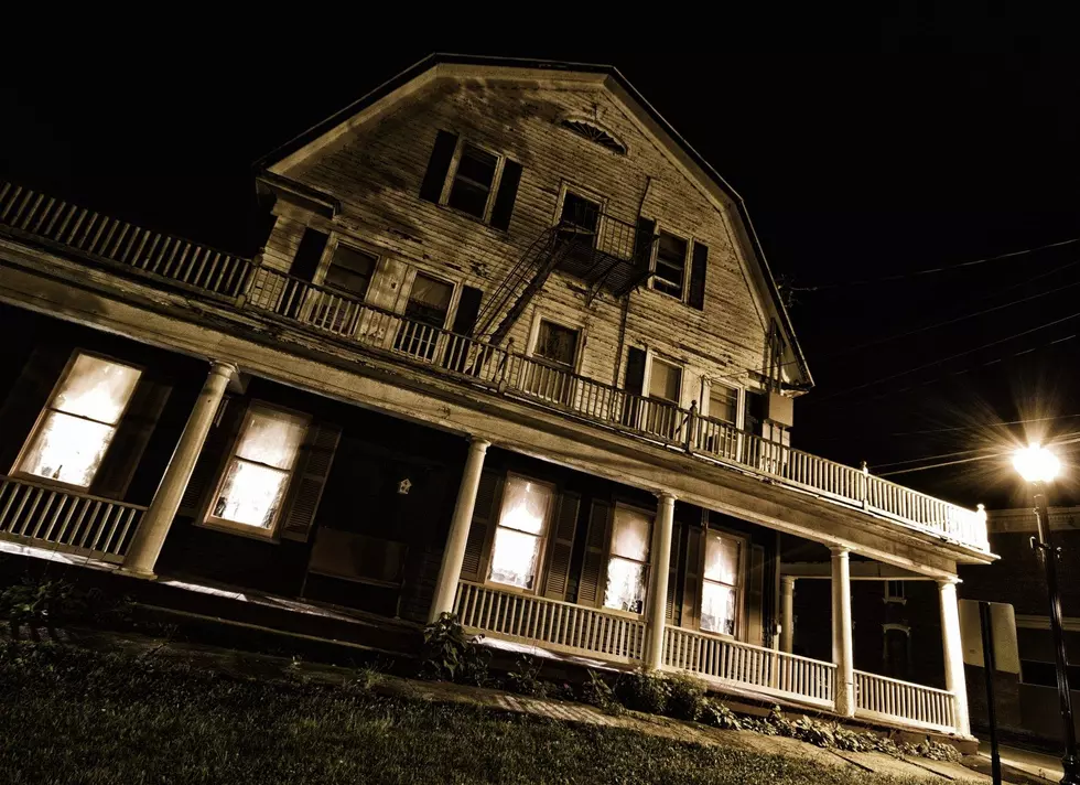 Do You Dare Stay At The Shanley Hotel? New York's Haunted Hotel
