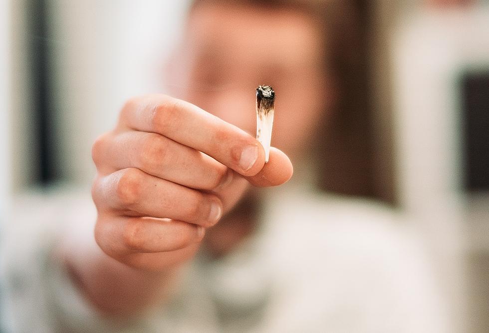 Weed Smokers! Are You Increasing Your Risk of Suffering from COVID-19?
