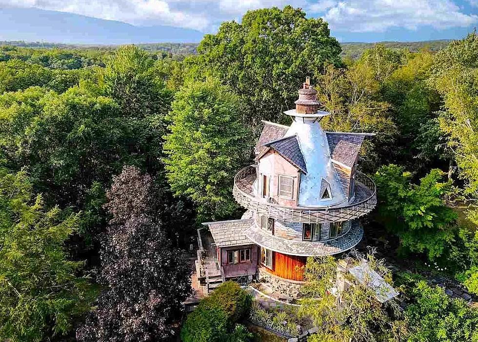 Take In Whimsical Saugerties ‘Circle House’ Built By Muppets Designer! Would You Live Here?