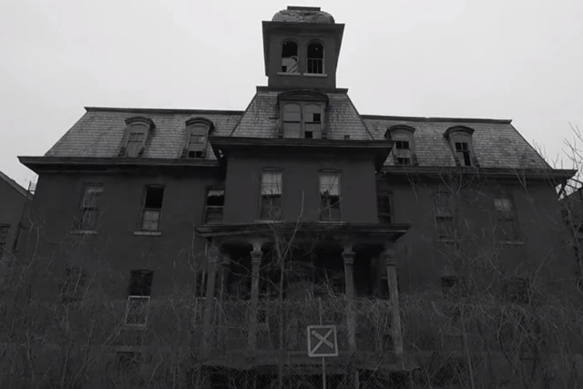 Abandoned New York State Hospital With Unmarked Graves