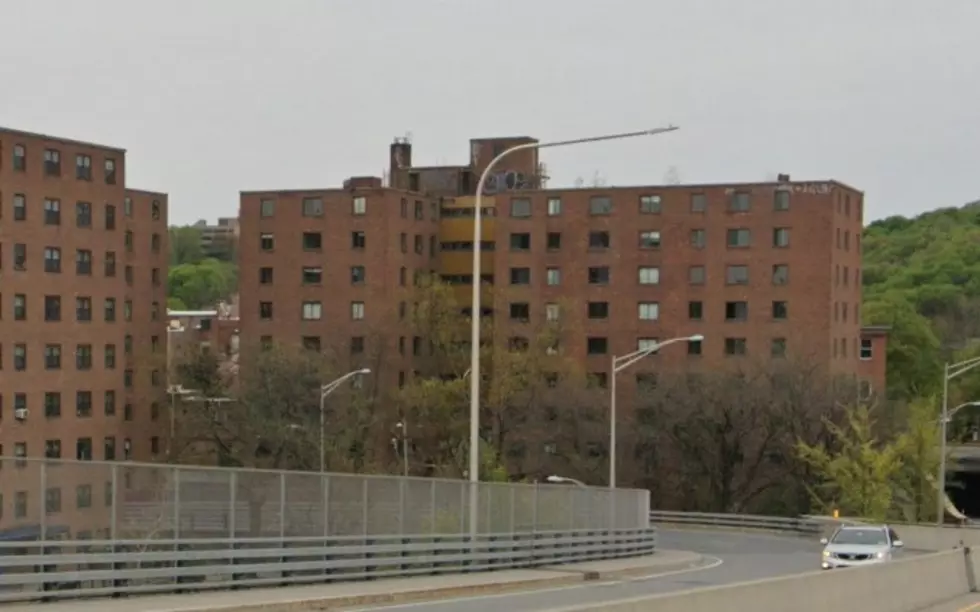 Vacant Since 2005, See Inside this Abandoned Apartment in Troy