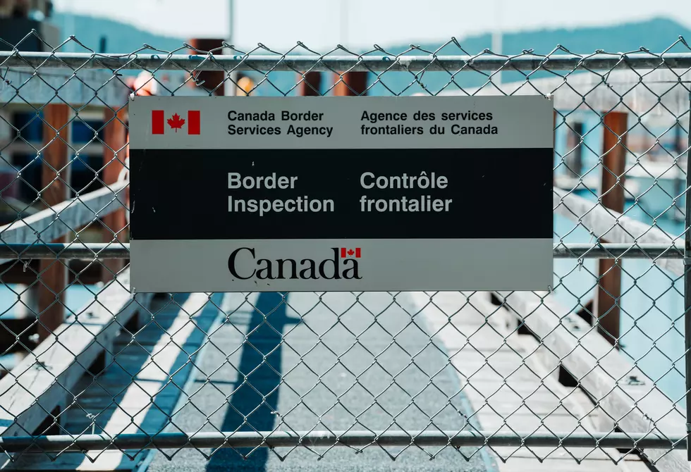 Woman Lands In NY Jail at Canadian Border! What Was She Hiding?
