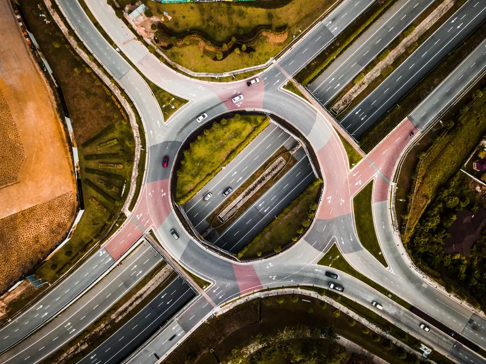 Do You Need to Signal When Entering A New York Roundabout?