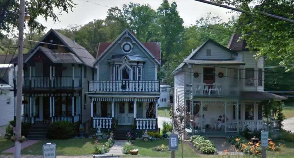 Would You Live In This Unusual New York Town Where No One Dies? Would They Let You Live There?