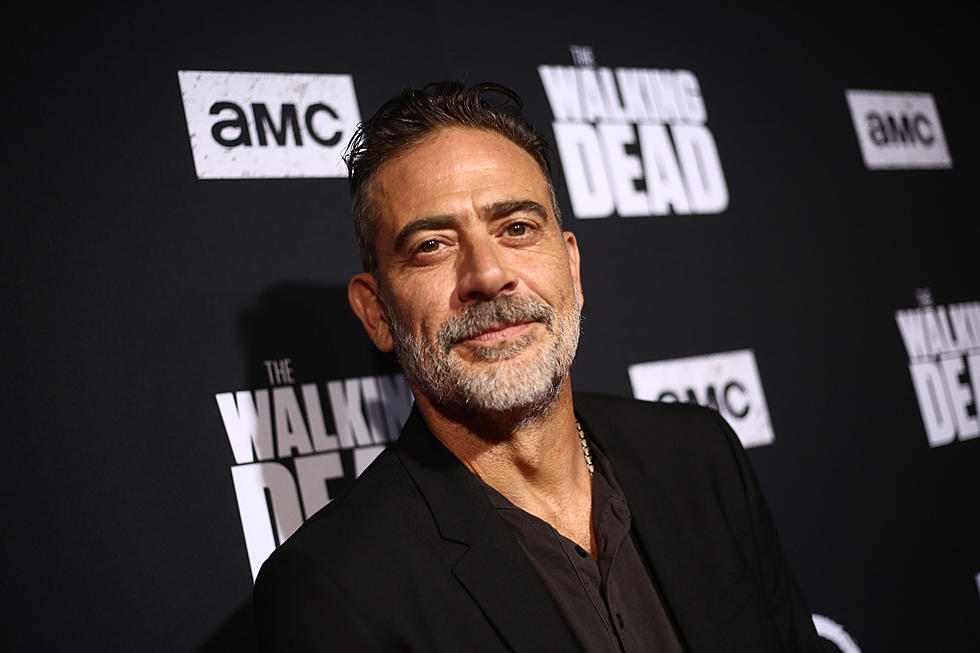 Jeffrey Dean Morgan Spotted In New York, This Will Make You Cry