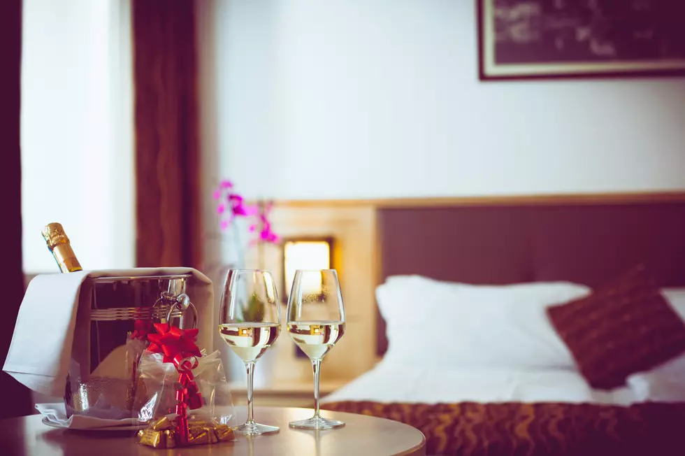 The Best Romantic Hotels in Upstate New York For A Spicy Getaway
