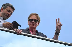 Guns N’ Roses’ Axl Rose Spotted On A Saratoga Stroll Before SPAC Concert