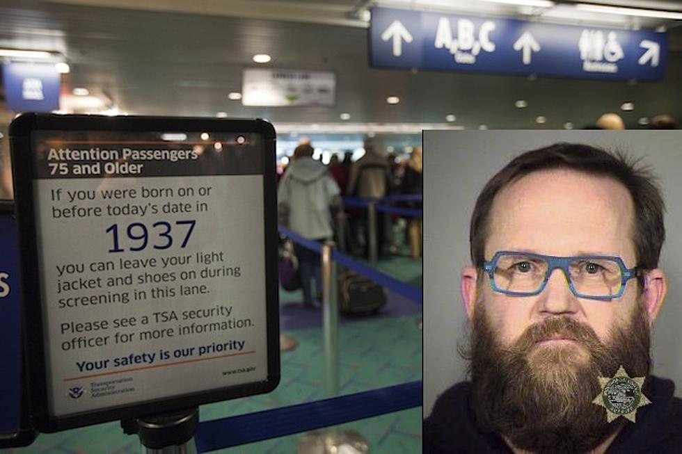 Oregon Man Protests Airport Security By Conducting His Own Strip Search