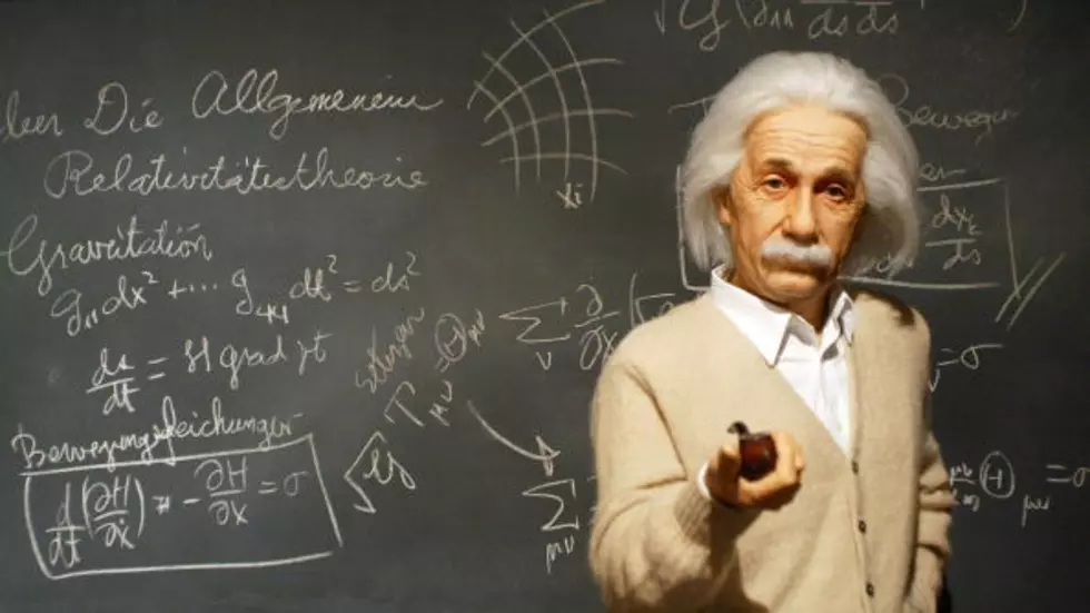 Who is THE Physicist: Sir Isaac Newton or Albert Einstein? [VIDEO]