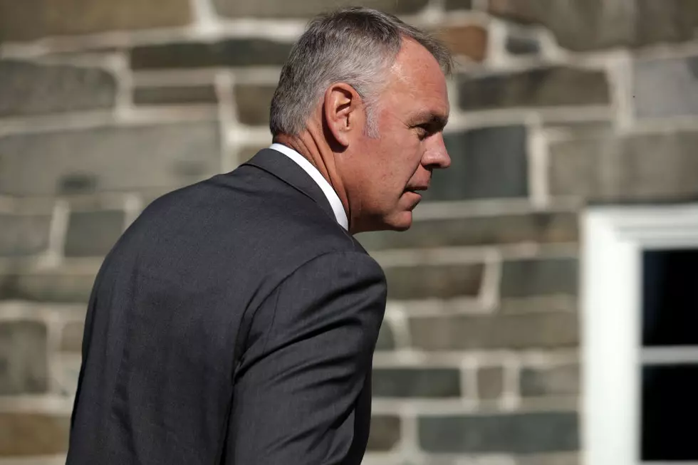 Zinke Abruptly Resigns From Trump Cabinet