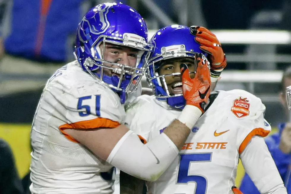 Boise State Holds Off Arizona Rally to Win Fiesta Bowl