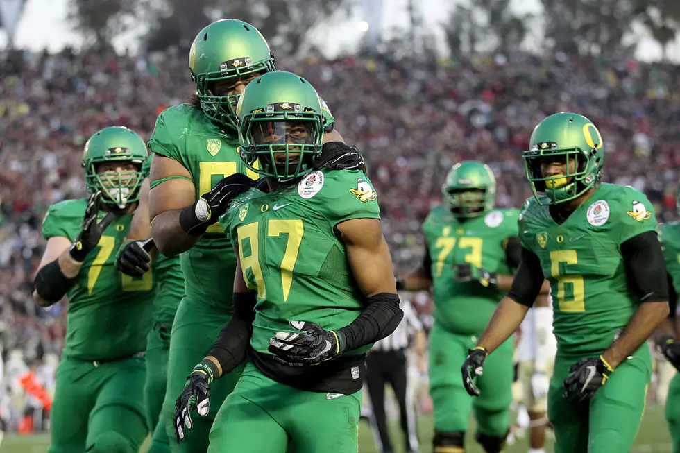 Oregon Routs Florida State in Rose Bowl Blowout