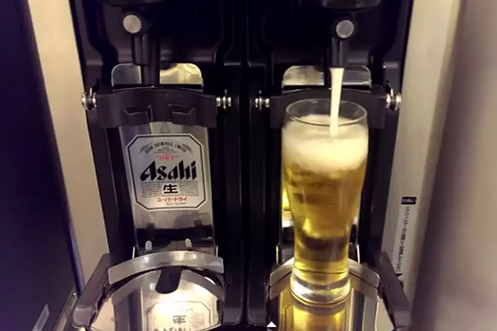 Airport’s Self-Serve Beer Machine Will Have You Yearning to Be a Frequent Flyer