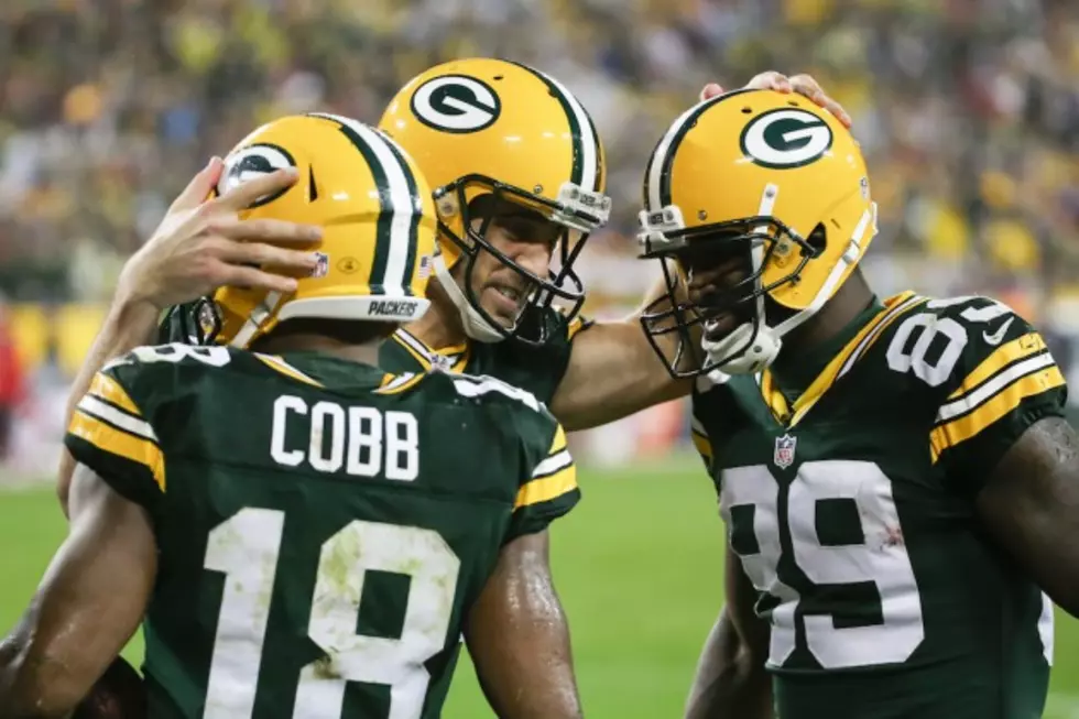 Rodgers Throws 5 TDs, Packers Beat Chiefs 38-28