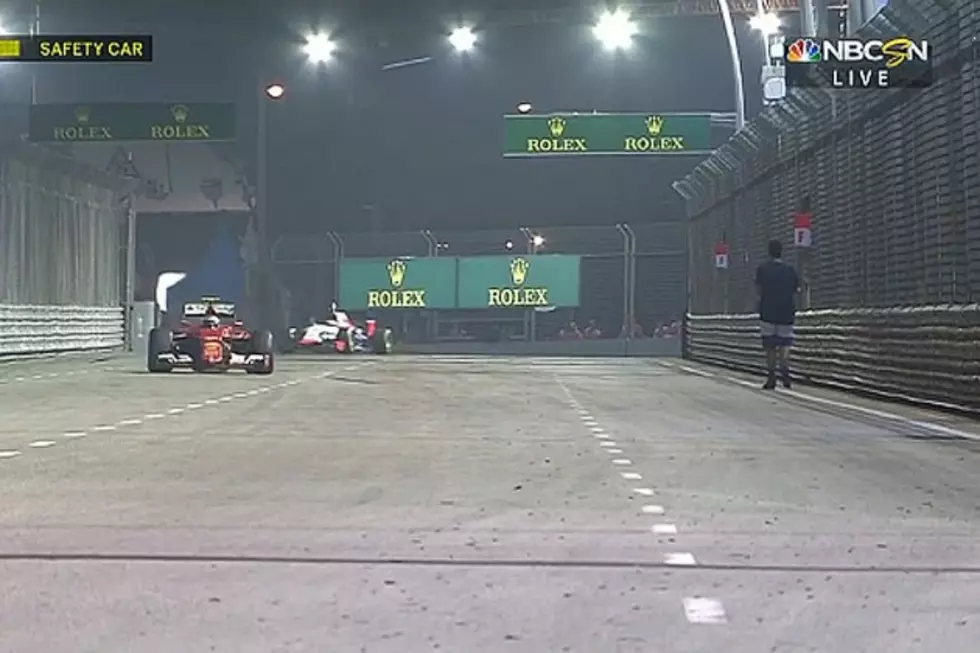 Crazy Fan Walks Onto Track During Singapore Grand Prix