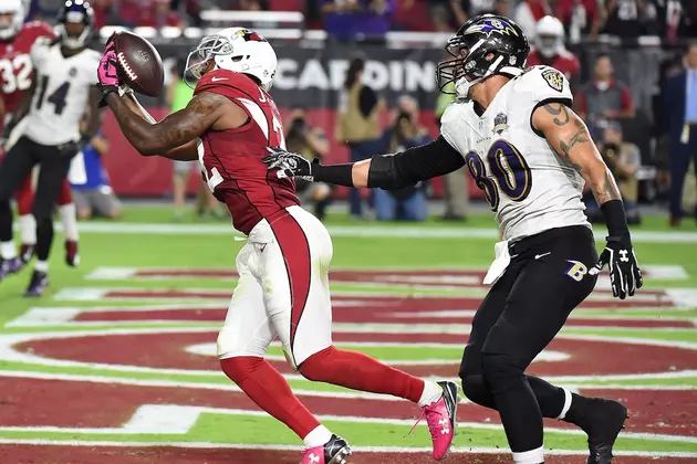 Late INT Helps Cardinals Hold Off Ravens, 26-18