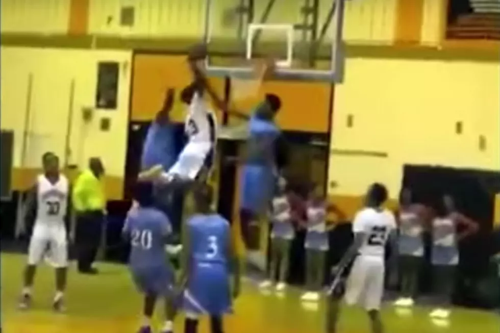 5-Foot-5 High Schooler Throws Down Dunk of the Century