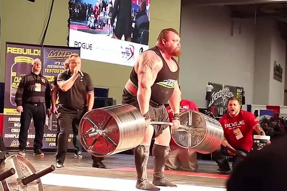 Eddie Hall Lifts a Whopping 1,025 Pounds for Heavy-Duty World Record