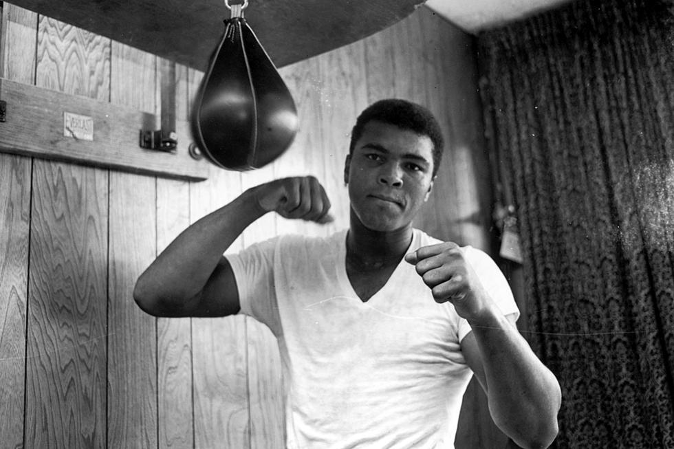 Muhammad Ali Dies 