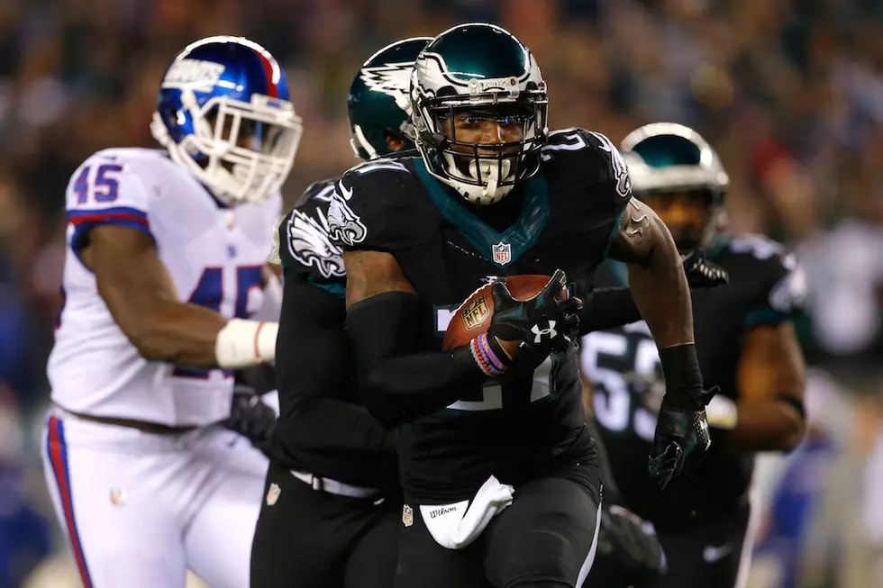 Eagles Deny Giants A Playoff Spot, 24-19
