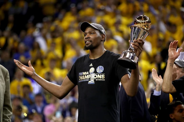 Warriors Close Out Cavs, 129-120, in NBA Finals