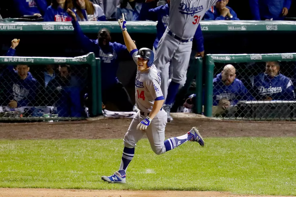 Enrique Hernandez HRs Lead Dodgers to 1st World Series Since 1988