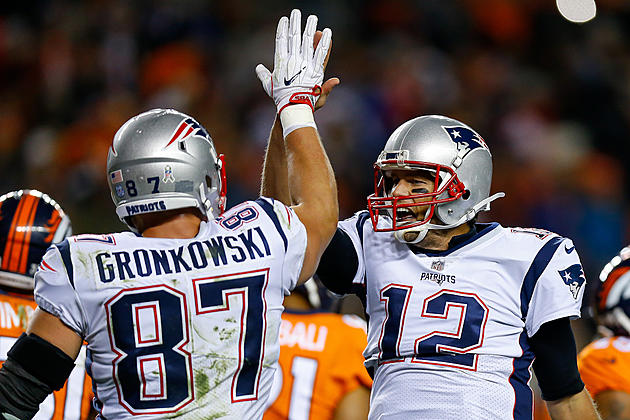 The Patriots Are Road Warriors and Other Things We Learned in NFL Week 10
