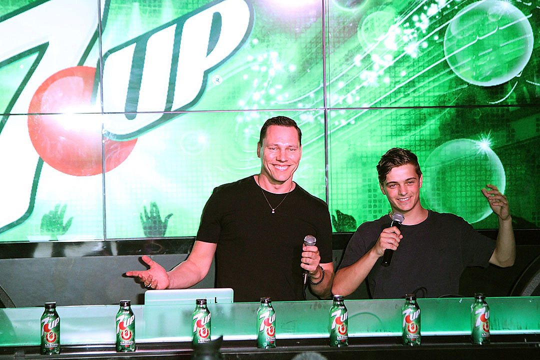 Tiesto Previews New Collaboration with Martin Garrix