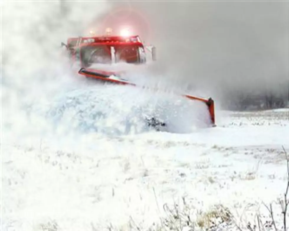 Check Out Albany Airport Snowblower-Driveway Snow Gone in 3.5 Sec