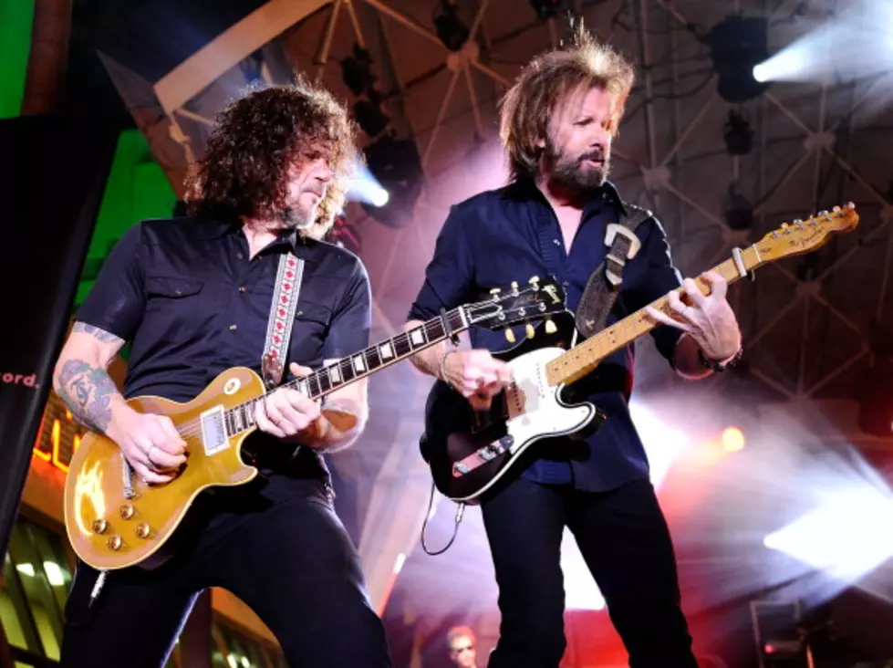 Ronnie Dunn’s First Solo Single “Bleed Red” A Hit In Albany [VIDEO]
