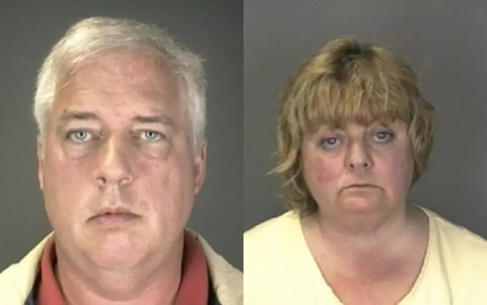 Children Left in Car While Parents Go in Albany Bar