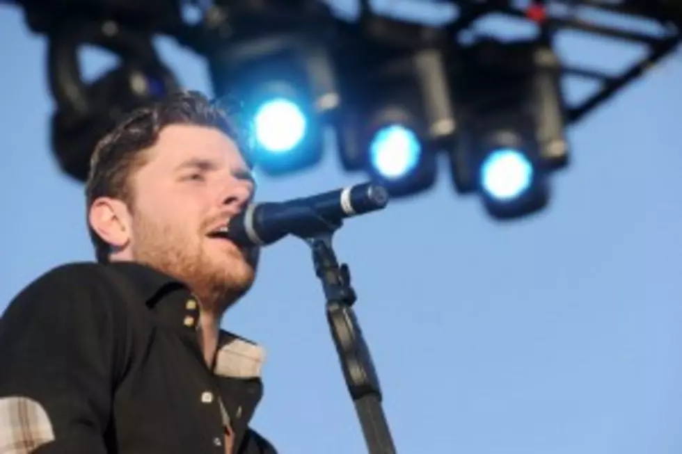 Chris Young Sells Out On November 4th [VIDEO]