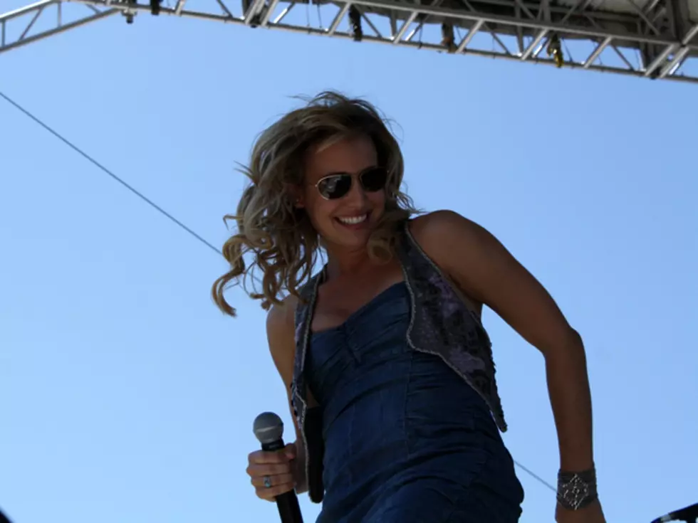 Joanna Smith Performs at WGNA’s Countryfest 2011 [PHOTOS]