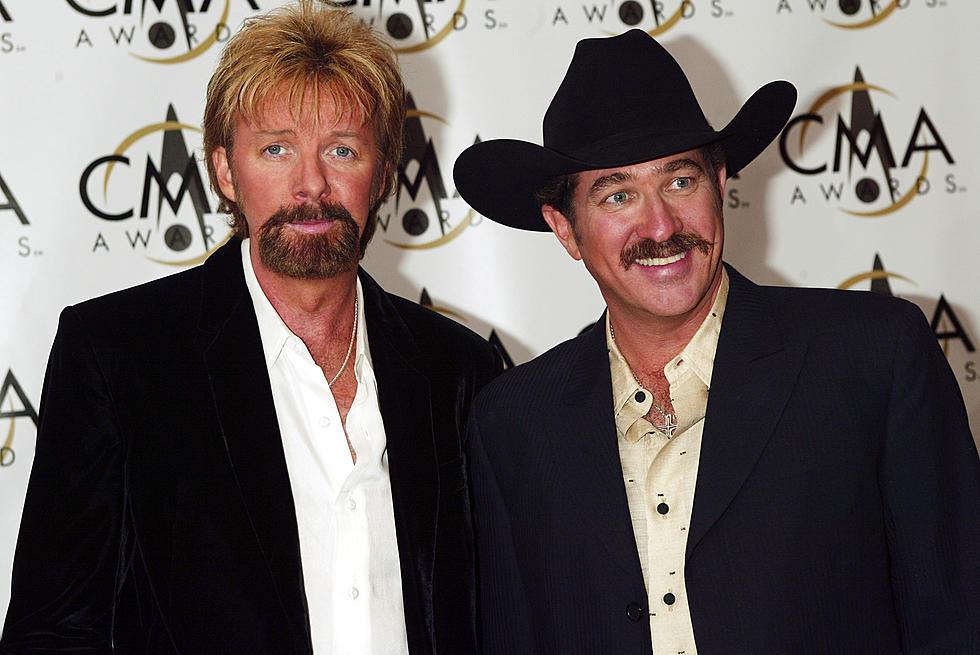 Brooks and Dunn at No. 1, Hank Cochran Dies – Today In Country History