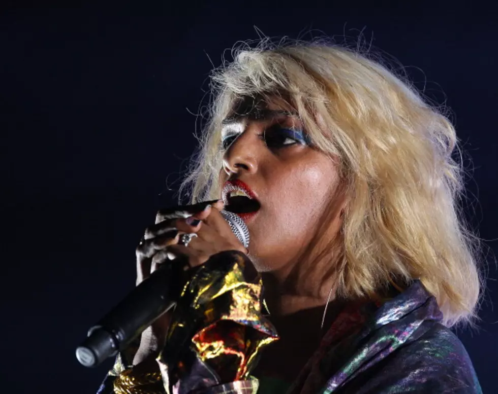 M.I.A. Showed Her Middle Finger To Millions Watching The Super Bowl