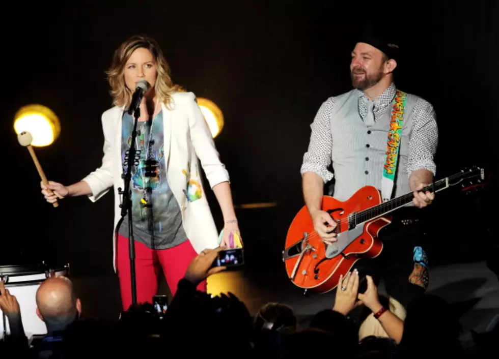 Sugarland Singing With Our Winner Courtney [VIDEO]