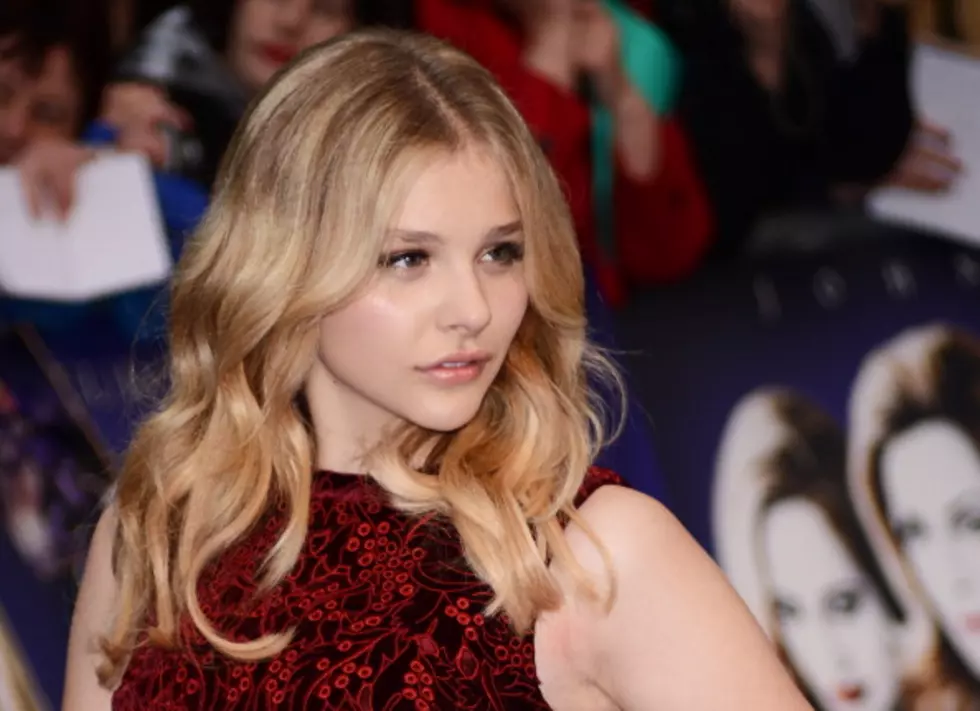 Chloe Grace Moretz To Star In “Carrie” Remake [VIDEO]