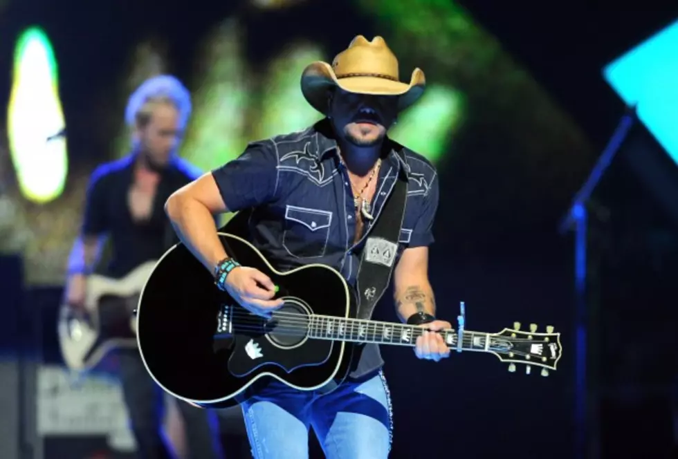 Jason Aldean&#8217;s New Album Night Train &#8212; What&#8217;s Your Favorite Track? [POLL]