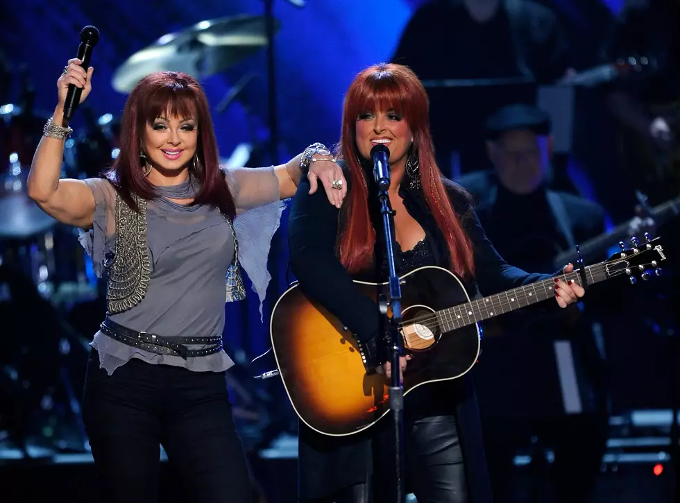 Country Trivia – What Year Did The Judds Break Up?