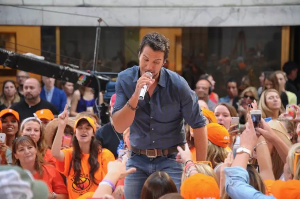 What Song Should Luke Bryan Sing In Saratoga?