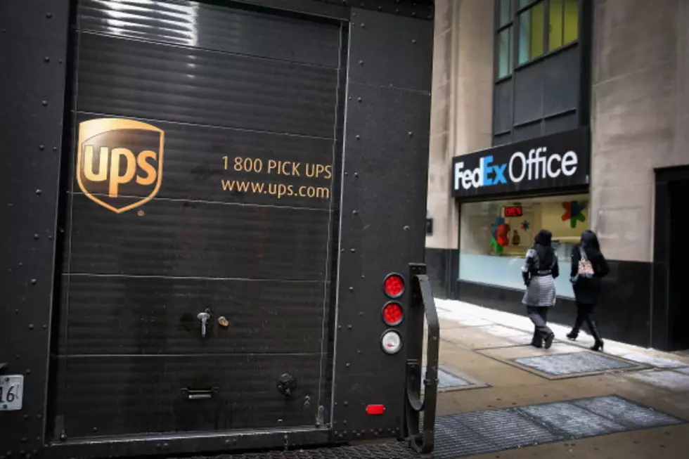Richie&#8217;s Christmas Carol Dedicated To The UPS Delivery Debacle -[AUDIO]