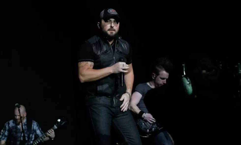 Tyler Farr Shares George Jones And &#8216;Whiskey In My Water&#8217; Story [AUDIO]