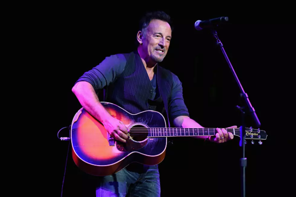 Want To Eat Lasagna At Bruce Springsteen&#8217;s House?