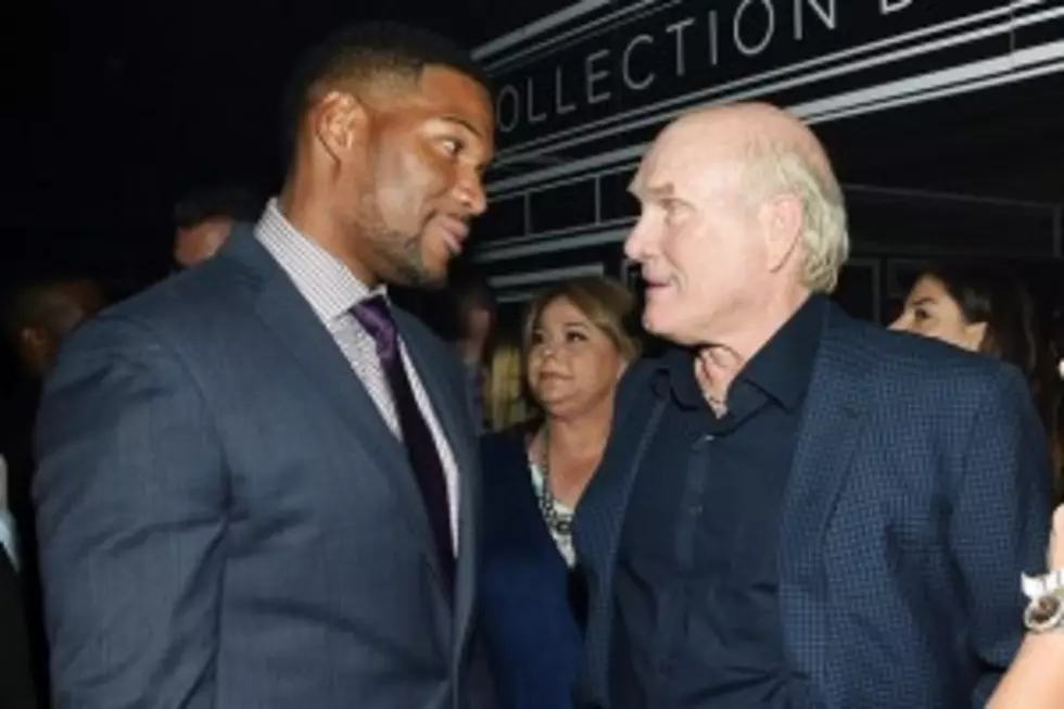Terry Bradshaw Calls Out The Dallas Cowboys And Jerry Jones For Signing Greg Hardy [VIDEO]