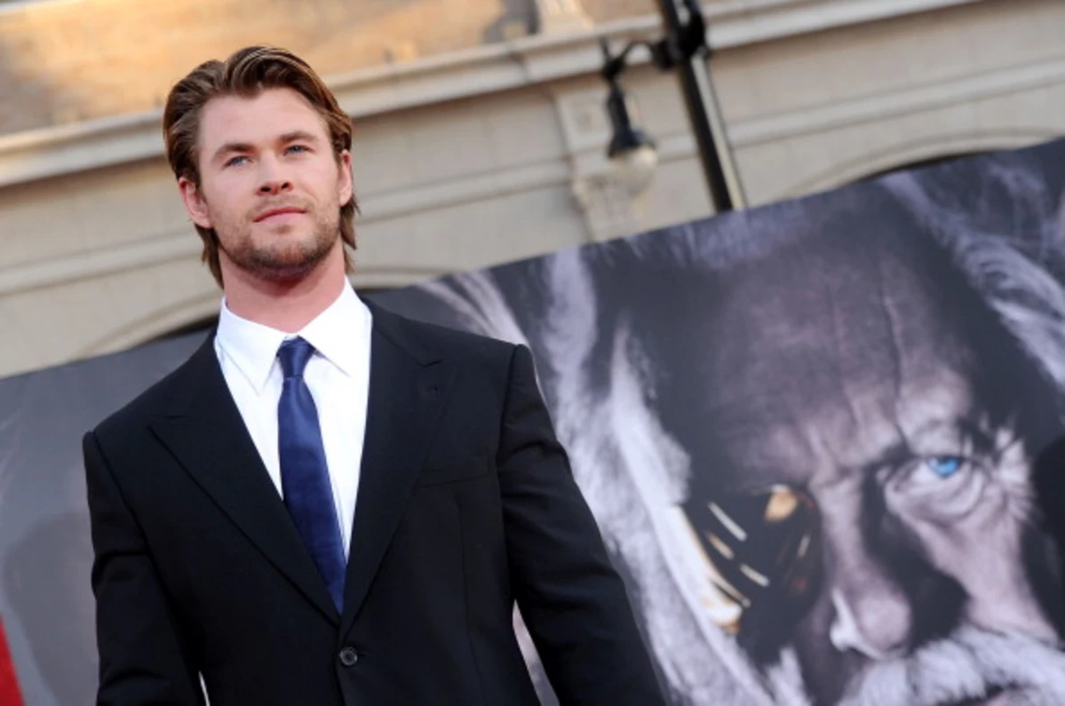 34 HQ Images Formula 1 Movie Chris Hemsworth / Chris Hemsworth On Getting Skinny For His New Movie: 'I ...