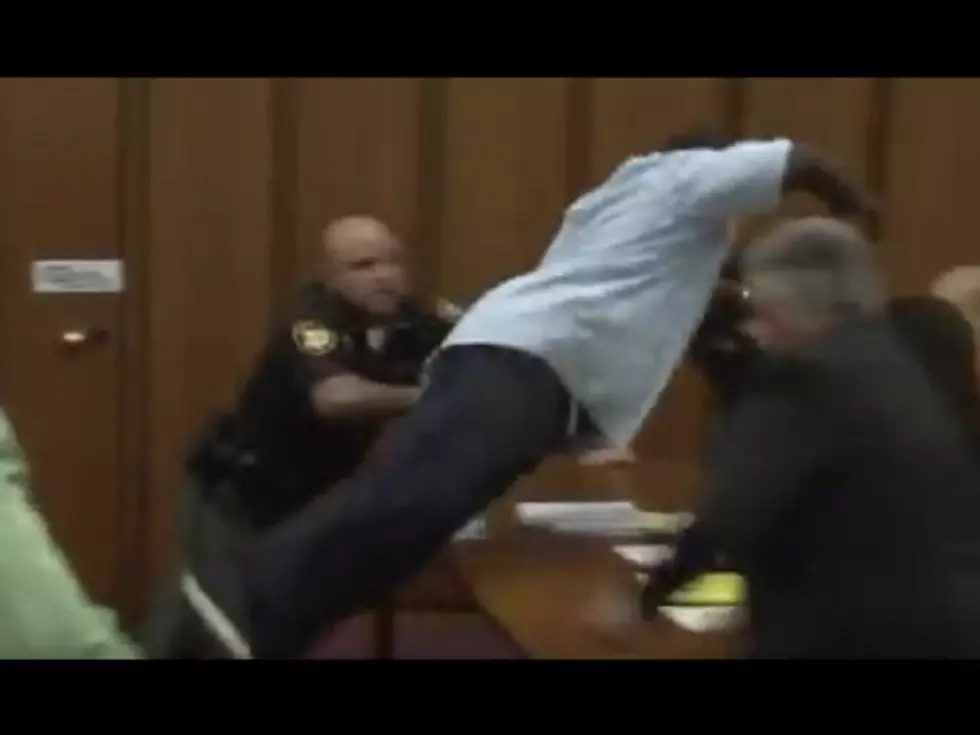 Father Lunges at Daughters Murderer [VIDEO]
